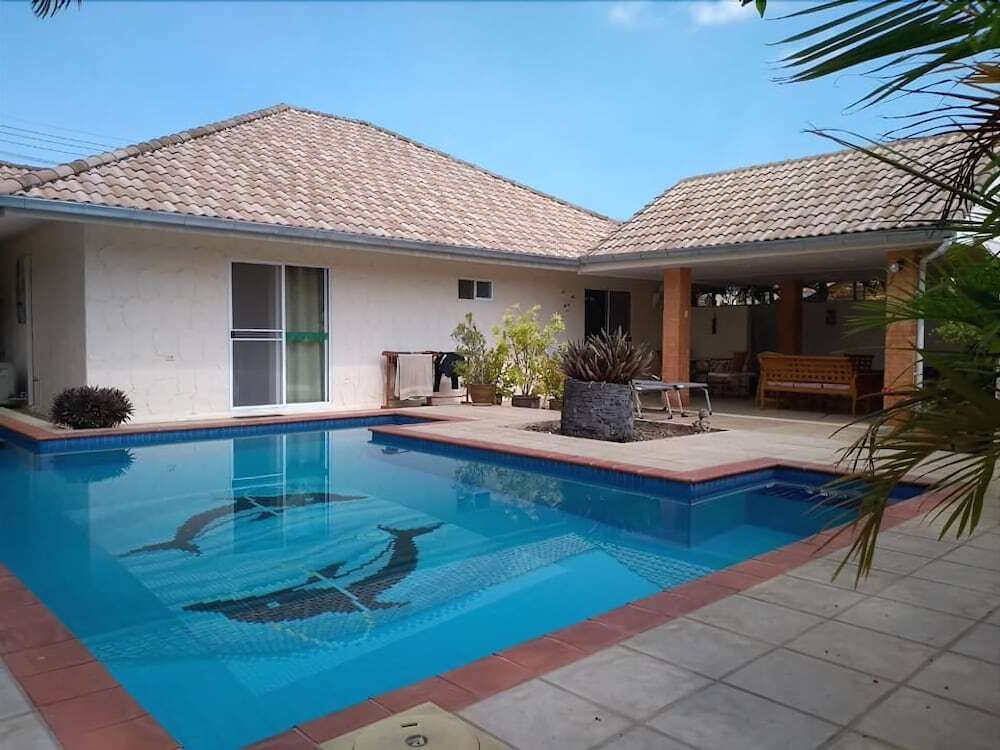 Сам-Рои-Йот: Baansiesom Private Pool Villa