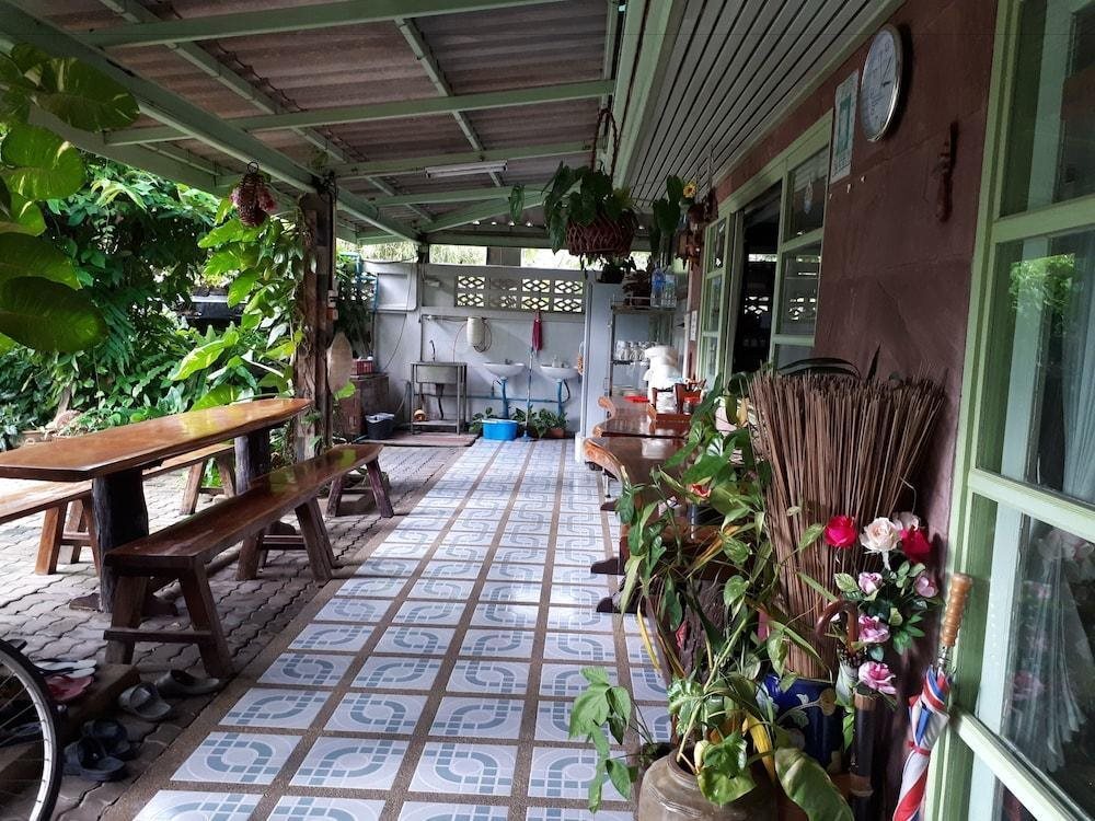 Ампхава: Bankitsada Homestay