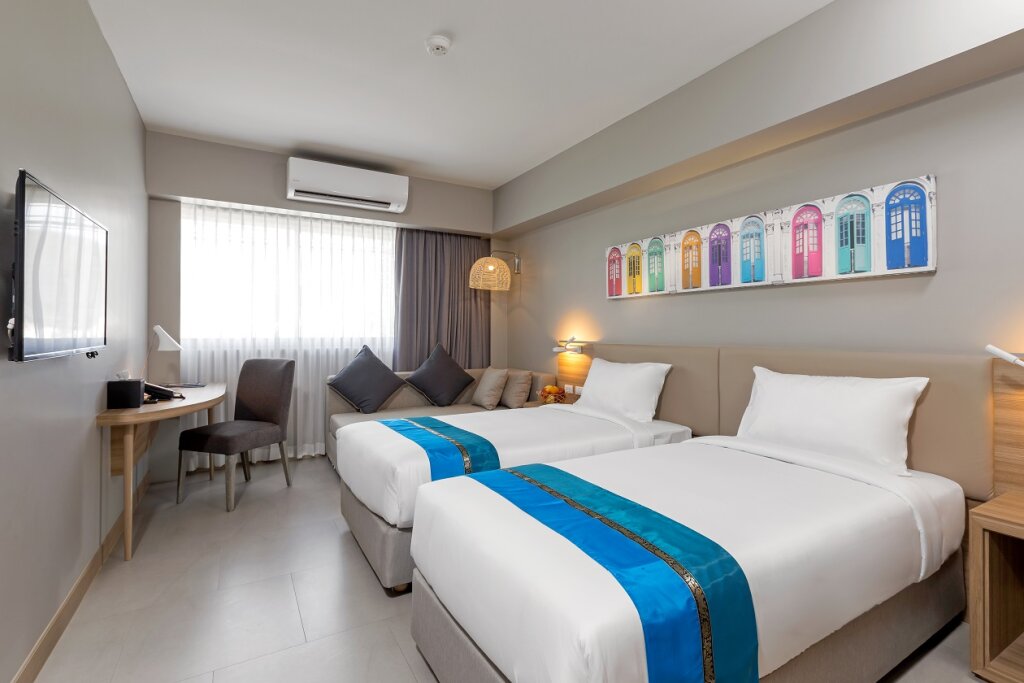 Патонг: Отель Journeyhub Phuket Patong