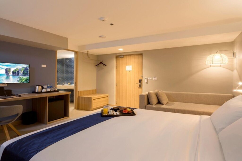 Патонг: Отель Journeyhub Phuket Patong
