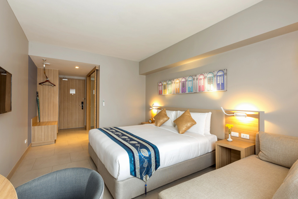 Патонг: Отель Journeyhub Phuket Patong