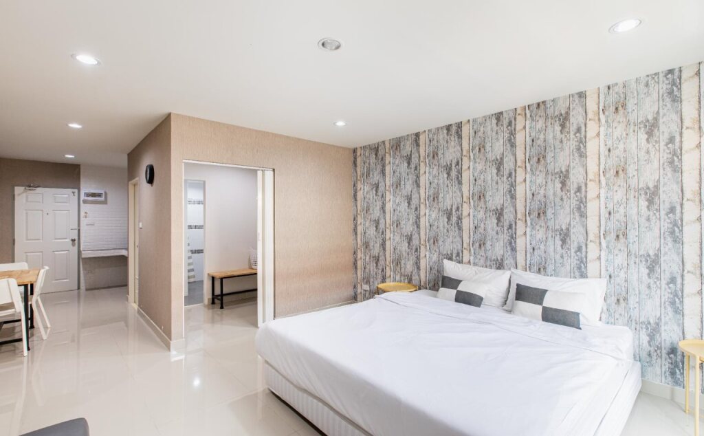 Бангкок: Asia Place Apartment