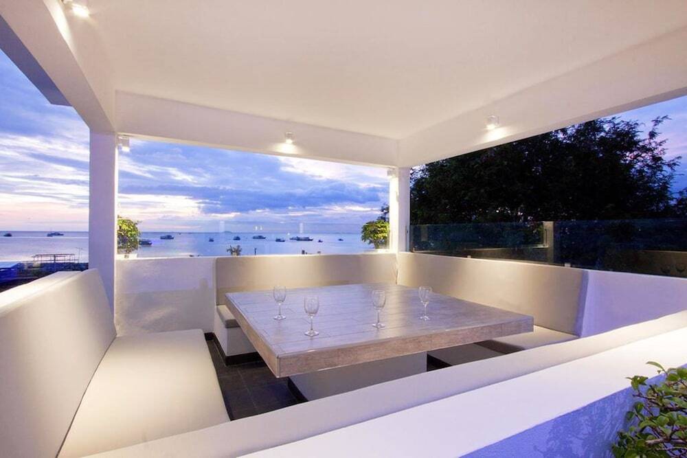 На Чом Тхиан: Villa 7th Heaven Beach Front
