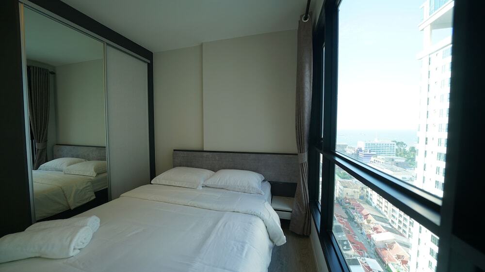 Паттайя: The Base Central Pattaya BY U Plus