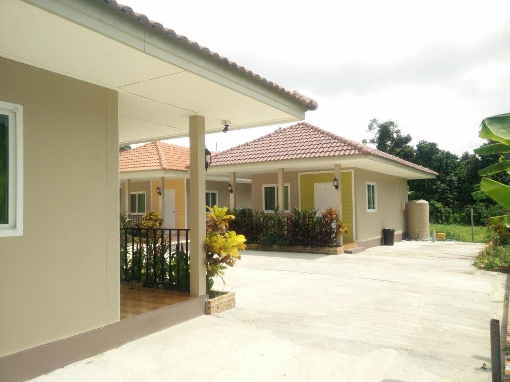 Прачинбури: Deva Garden Resort