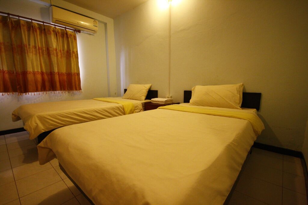 Прачинбури: Narasiri Service Apartment