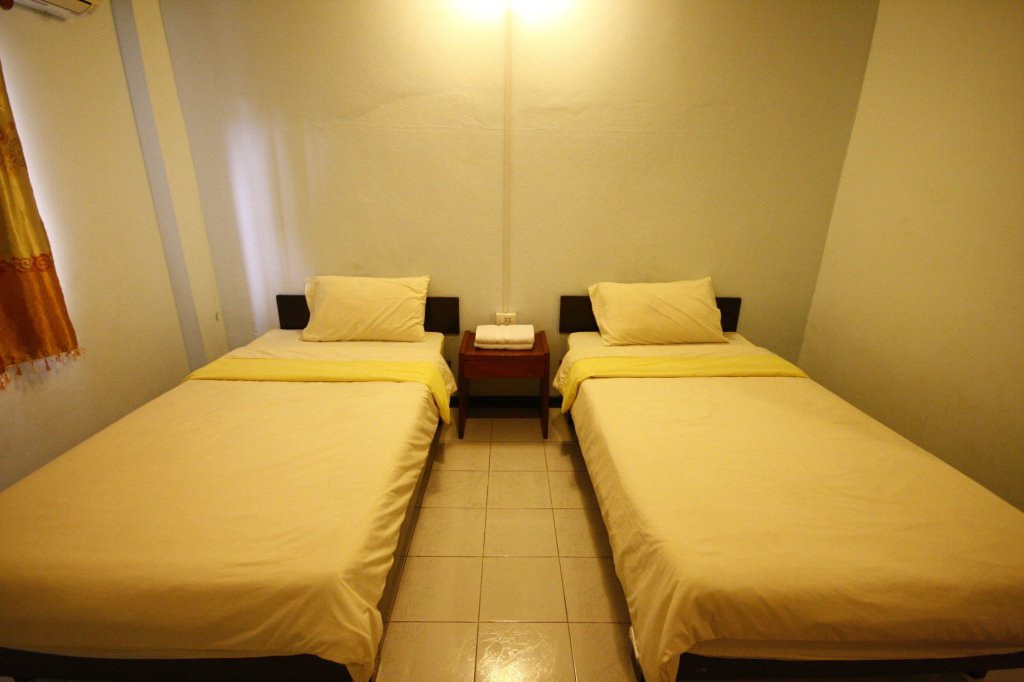 Прачинбури: Narasiri Service Apartment