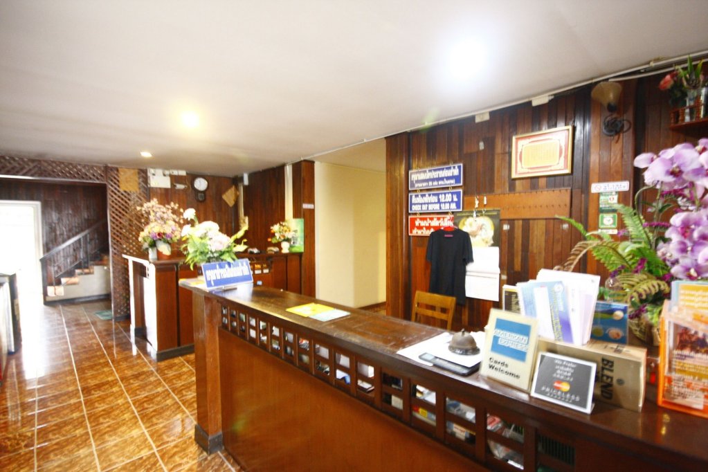 Прачинбури: Narasiri Service Apartment