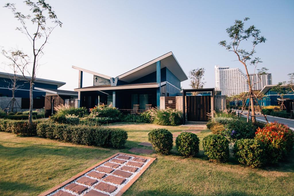 Чаам: Coral Tree Villa Huahin