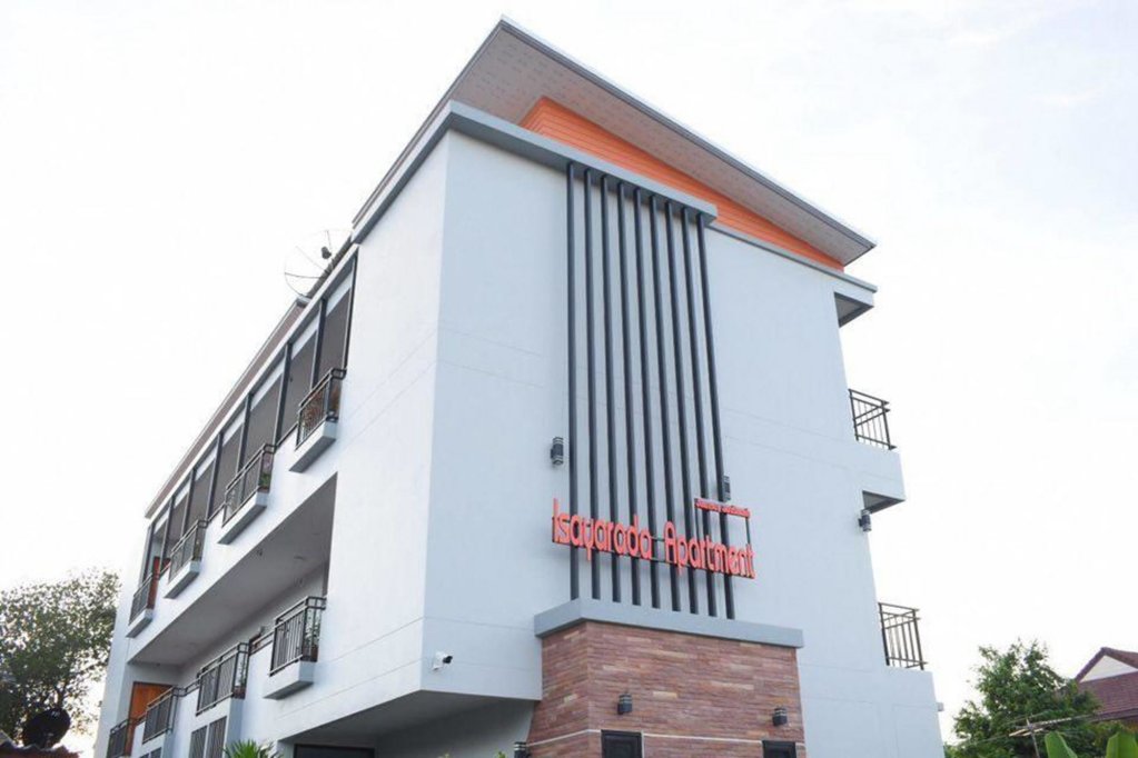 Тхаланг: Isayarada Apartment