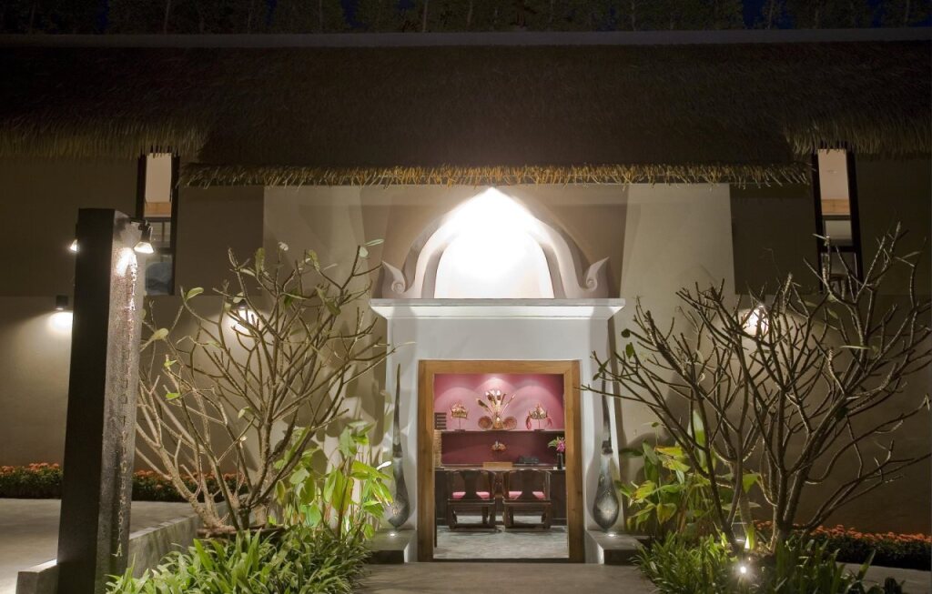 Самуи: Serene Retreat and Spa