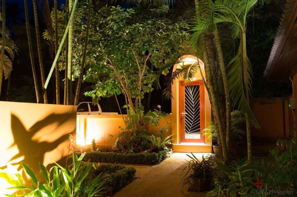 Самуи: Sazana Villa Resort