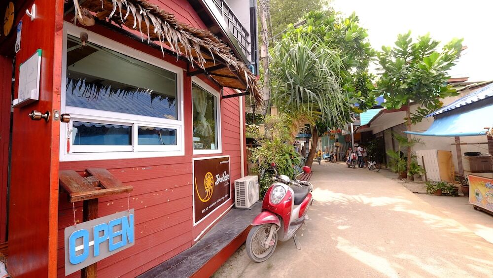 пляж Санрайз: Lipe Brother Resort