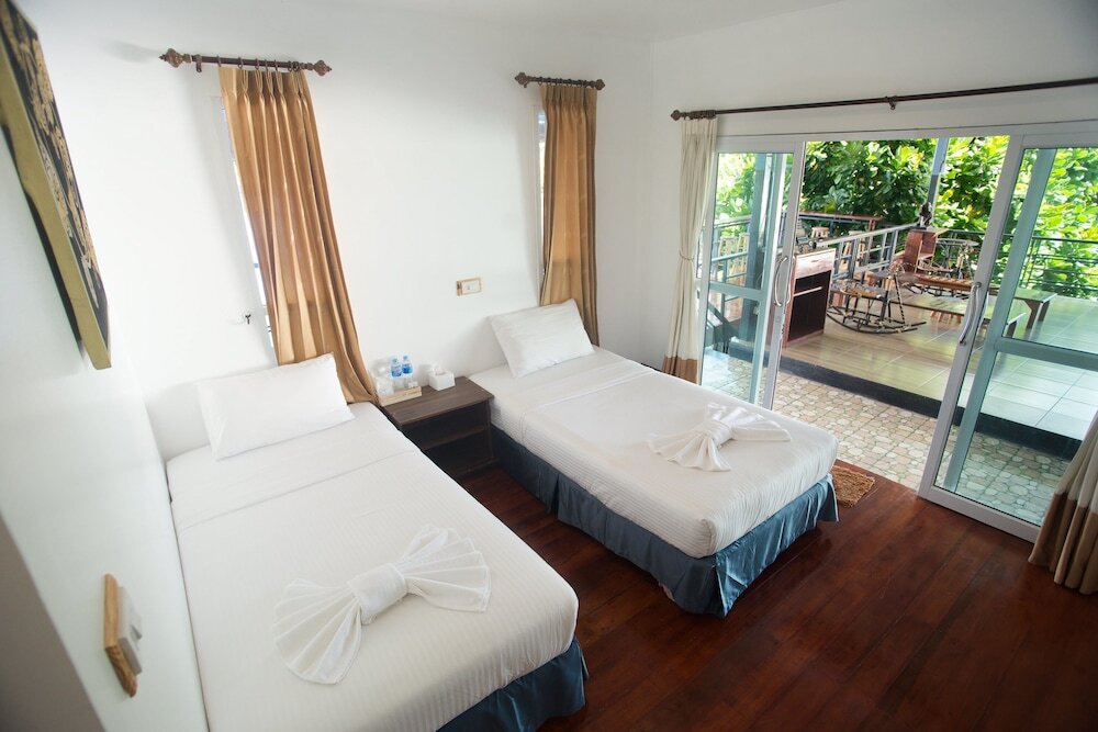 пляж Санрайз: Lipe Brother Resort