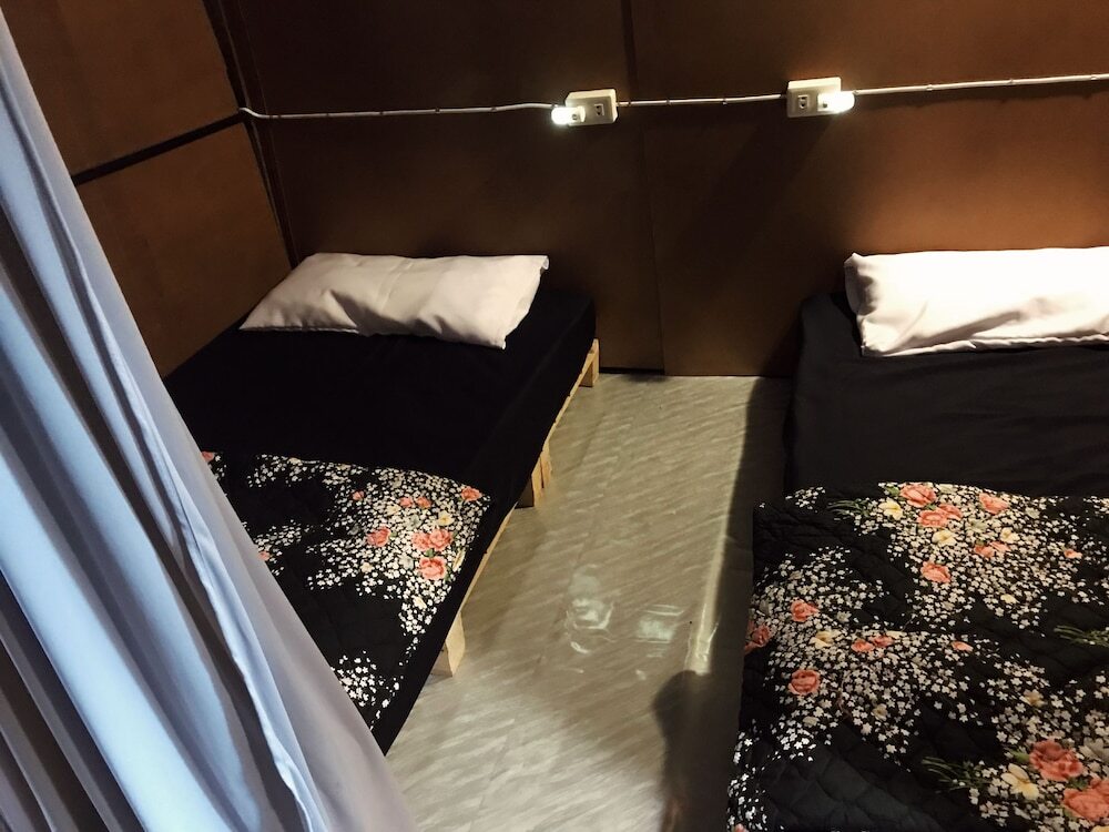 Пхитсанулок: HostelBed Phitsanulok