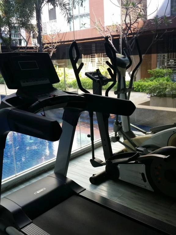 Бангкок: Apartment at Bangkok Near Pool