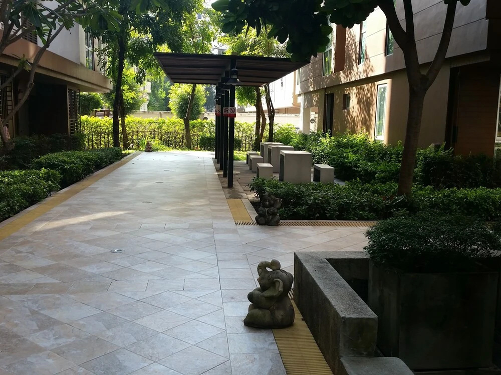 Бангкок: Apartment at Bangkok Near Pool