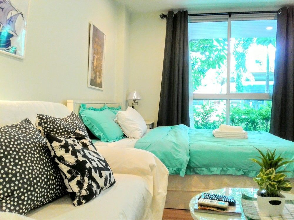 Бангкок: Apartment at Bangkok Near Pool