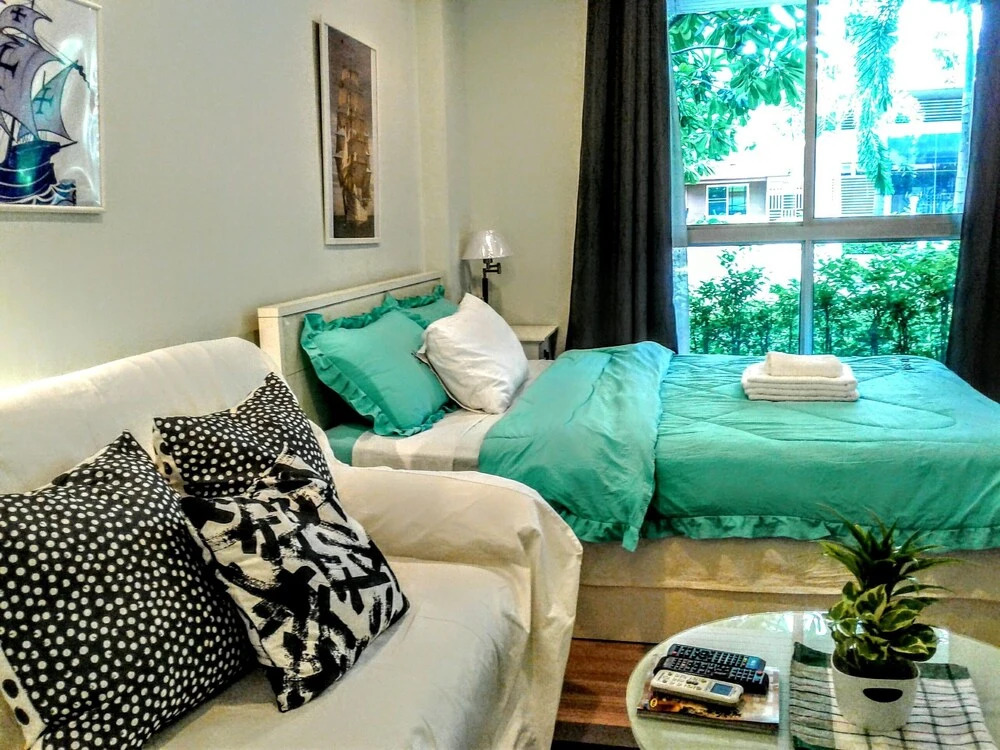 Бангкок: Apartment at Bangkok Near Pool