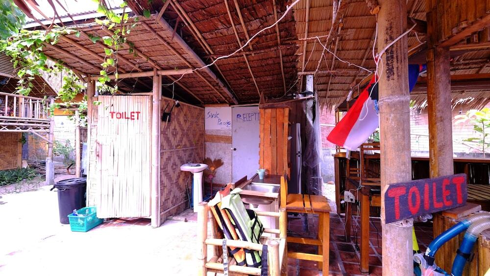 пляж Санрайз: Captain Yut's Bungalow