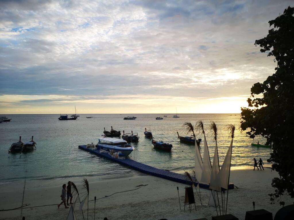 Ко-Липе: Charming Lipe Beach Resort