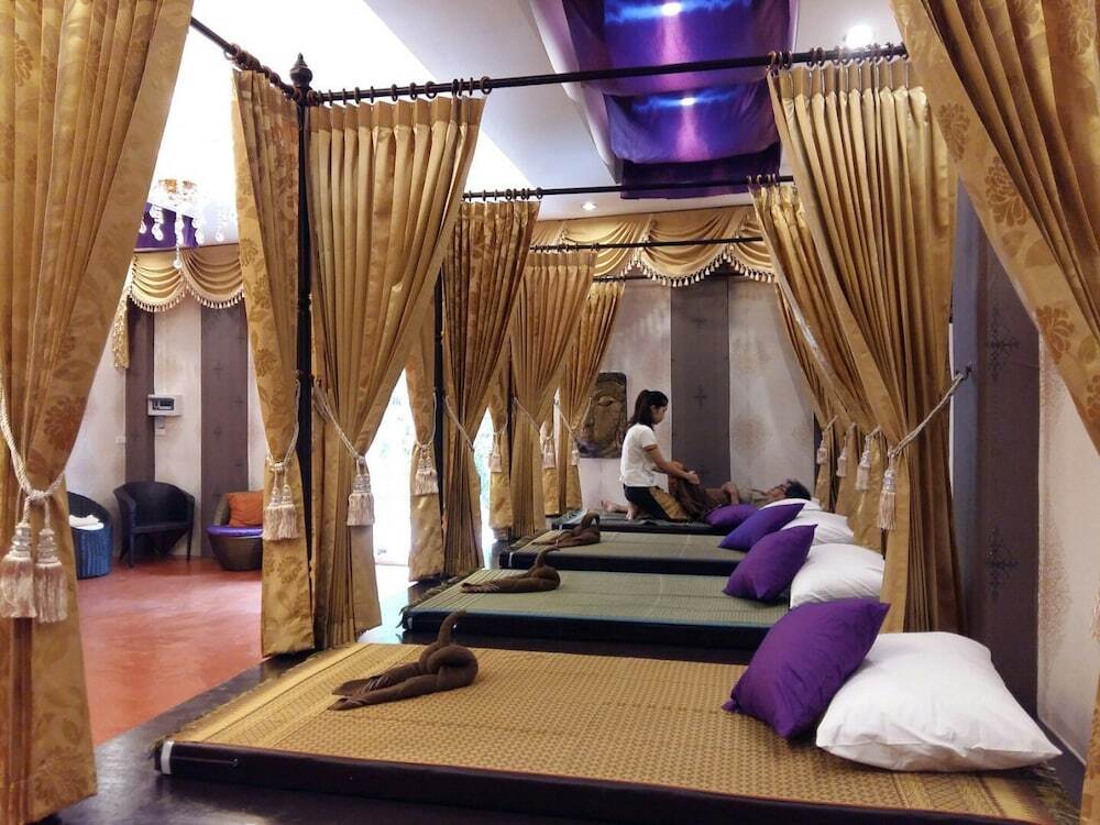 Сураттхани: Amantra Homestay and Village