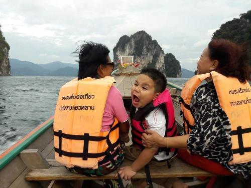 Сураттхани: Amantra Homestay and Village
