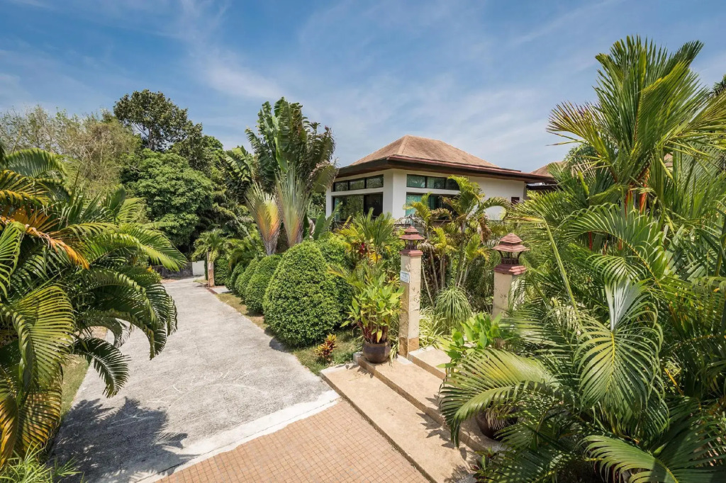 Муанг: Naya Palm Villas
