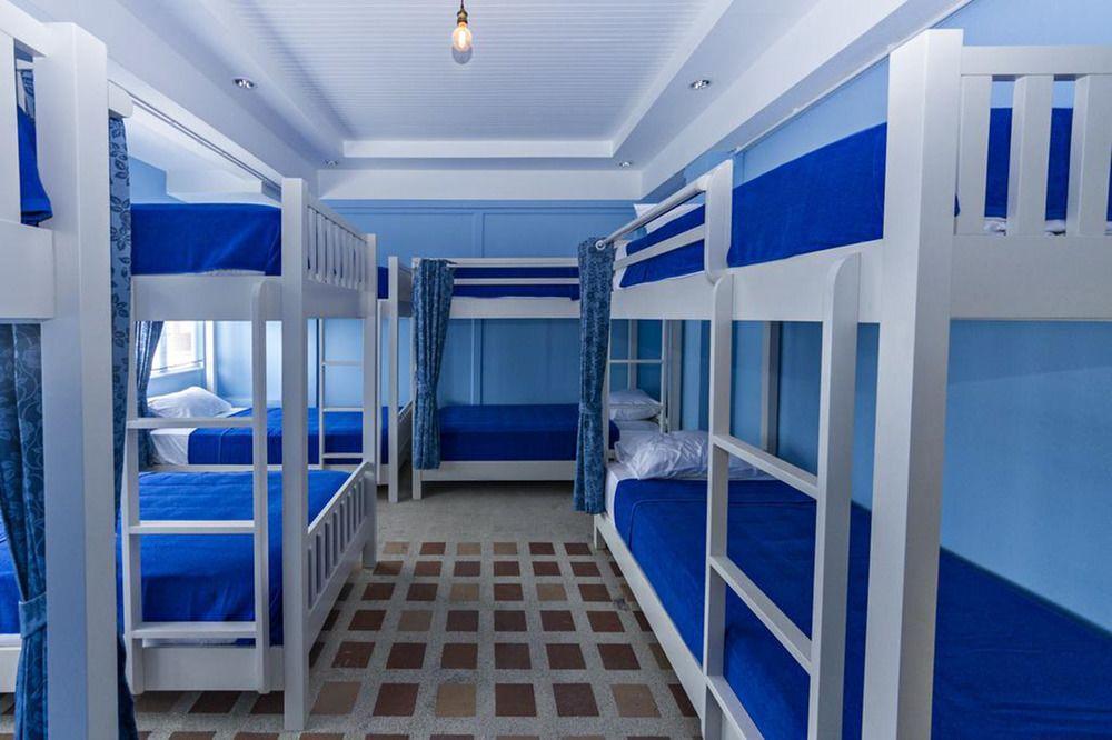 Самуи: Hunters Hostel & Rooftop Bar