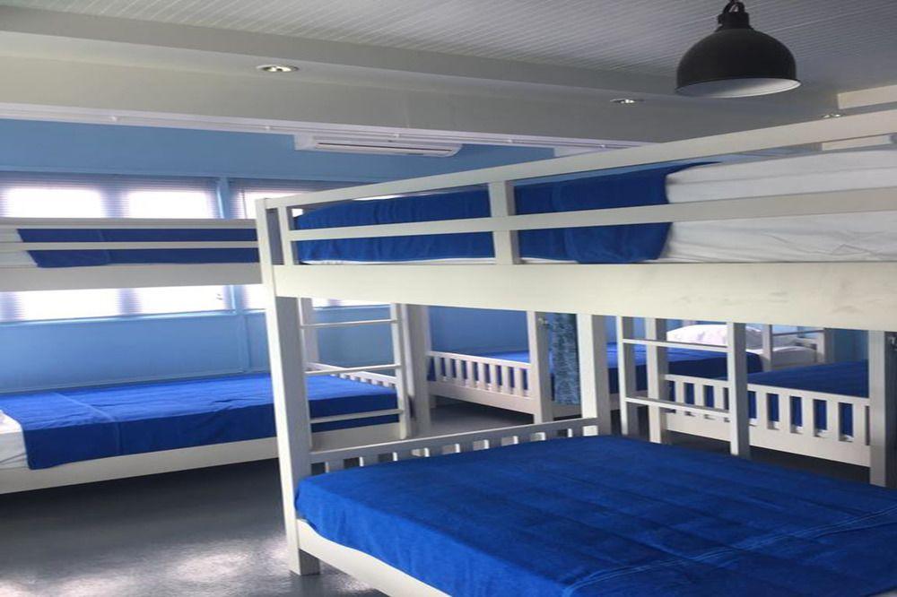 Самуи: Hunters Hostel & Rooftop Bar