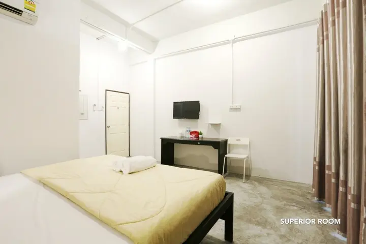 Муанг: ZEN Rooms Thalang Road