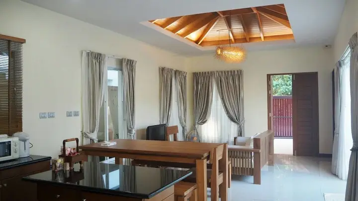 Holiday 3 Bed Room Tanode Villa — фото 2