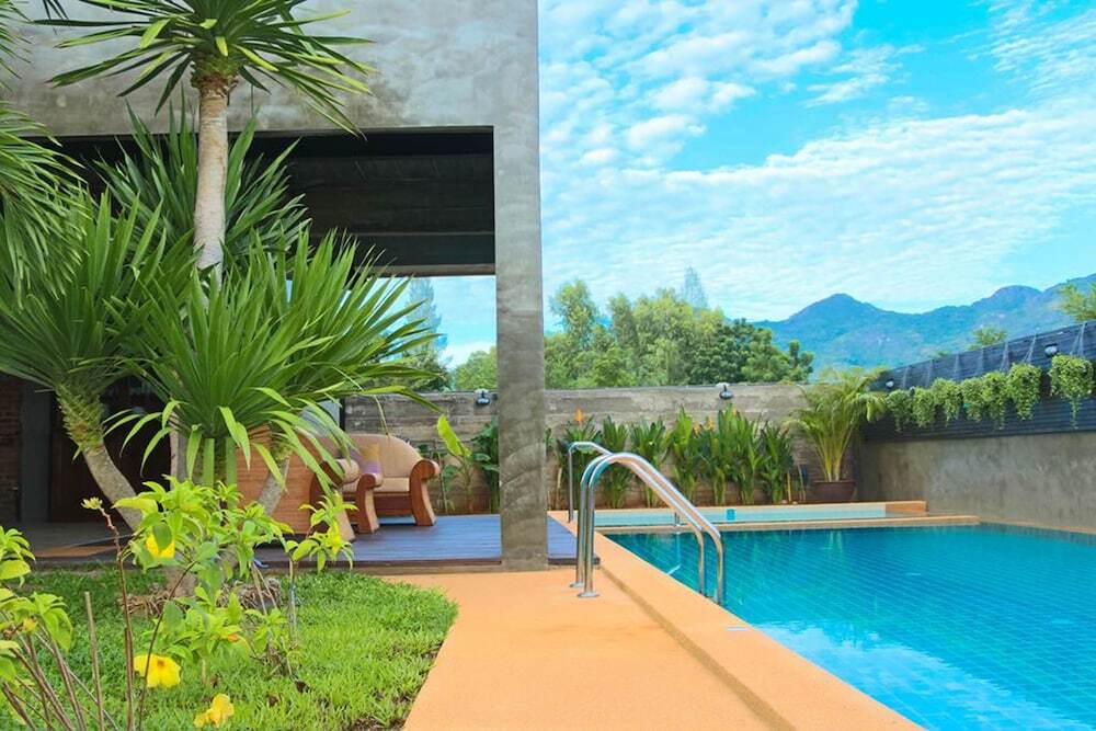 Сам-Рои-Йот: Goodhope Villa