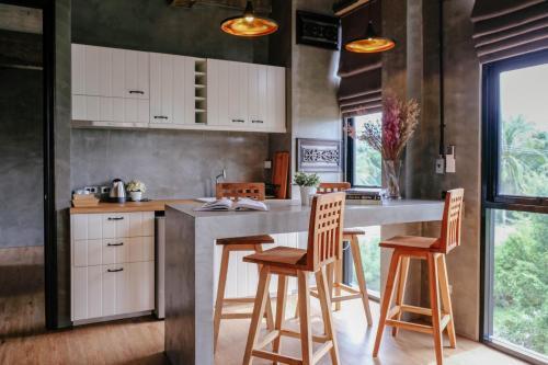 Сам-Рои-Йот: Goodhope Villa