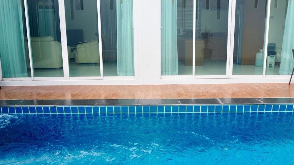 Тхаланг: Villa Somewhere Phuket Laguna Bangtao
