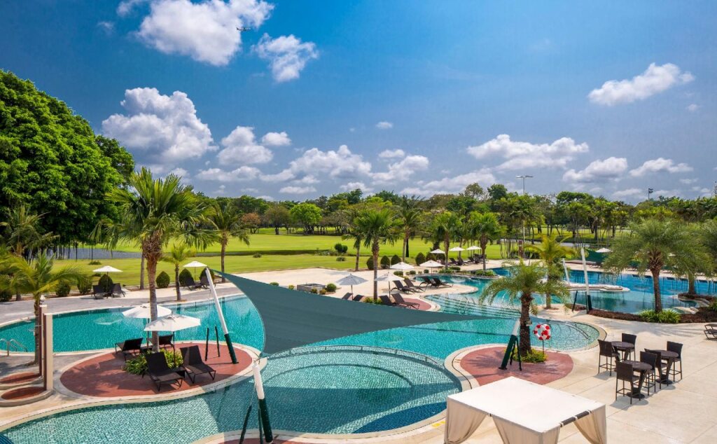 Банг Пхли: Eastin Thana City Golf Resort Bangkok