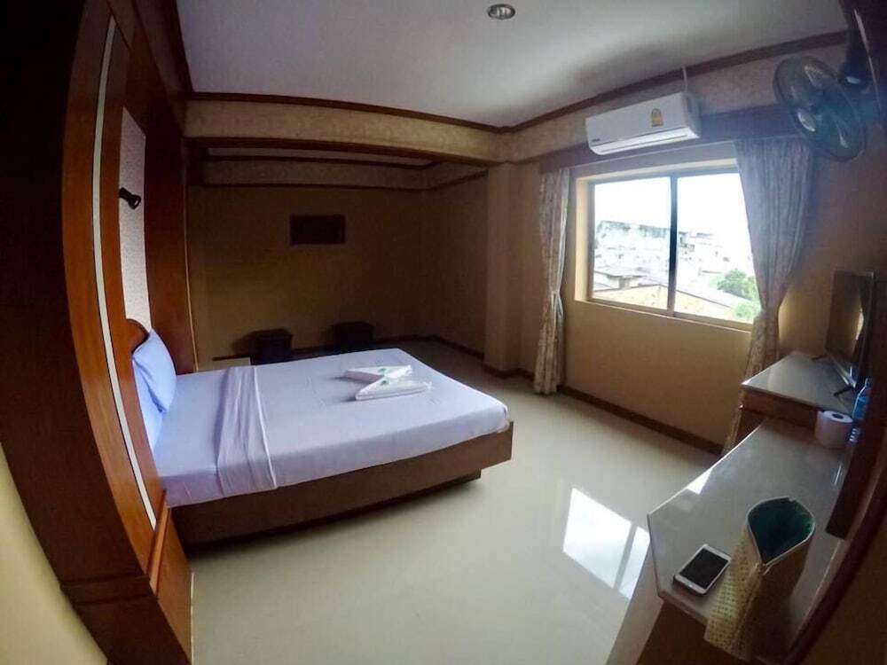 Садао: The Room Padangbesar