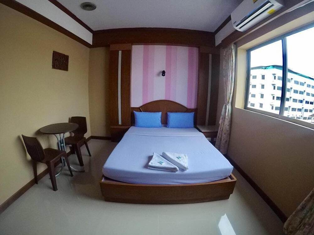 Садао: The Room Padangbesar