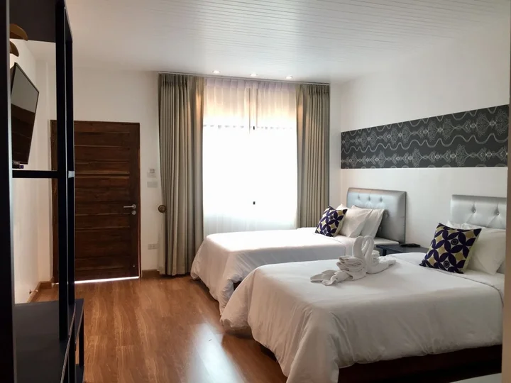Мей-Сот: Phetcharat Grand Hotel Maesot