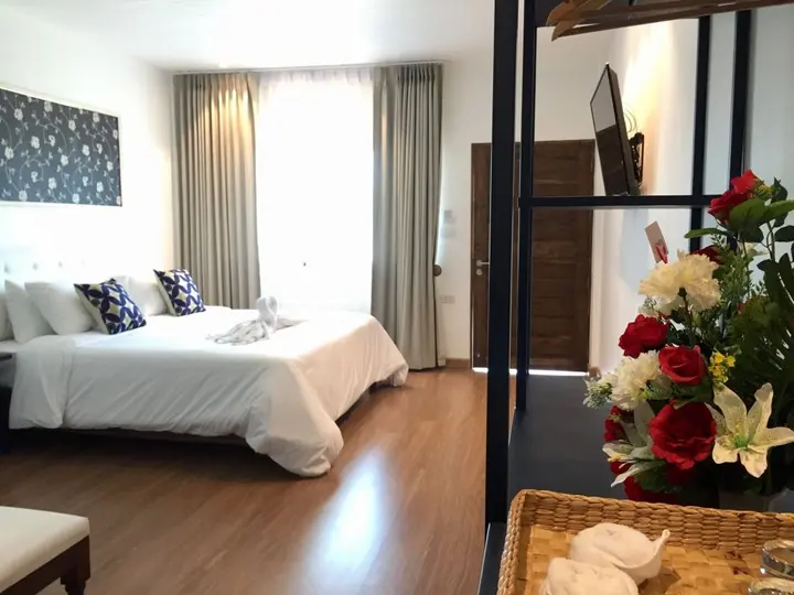 Мей-Сот: Phetcharat Grand Hotel Maesot