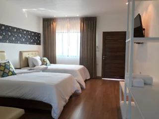 Мей-Сот: Phetcharat Grand Hotel Maesot