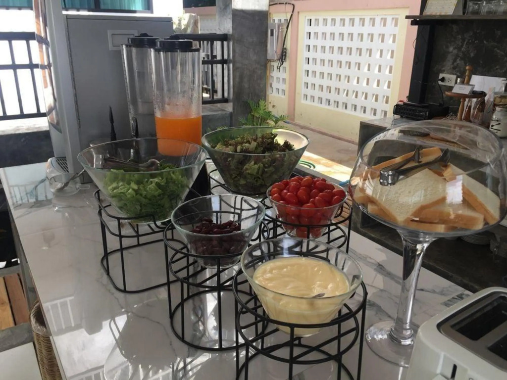Мей-Сот: Phetcharat Grand Hotel Maesot