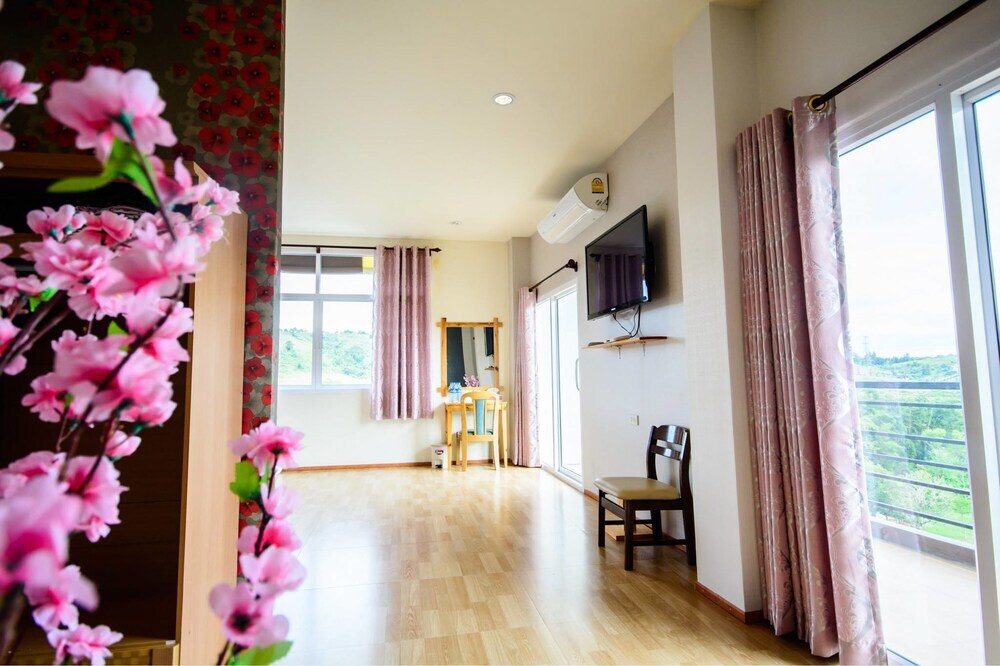 Кхэм Сон: Sakura Yama Resort