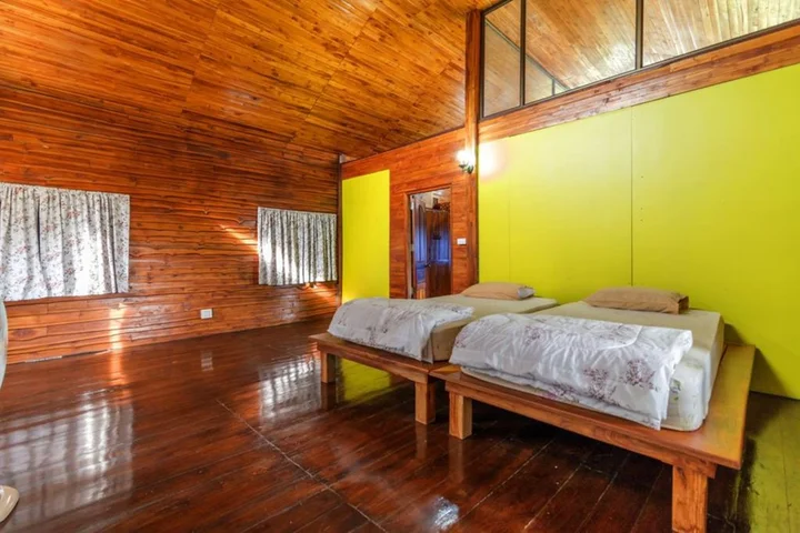 Пак-Чонг: Rosemary House