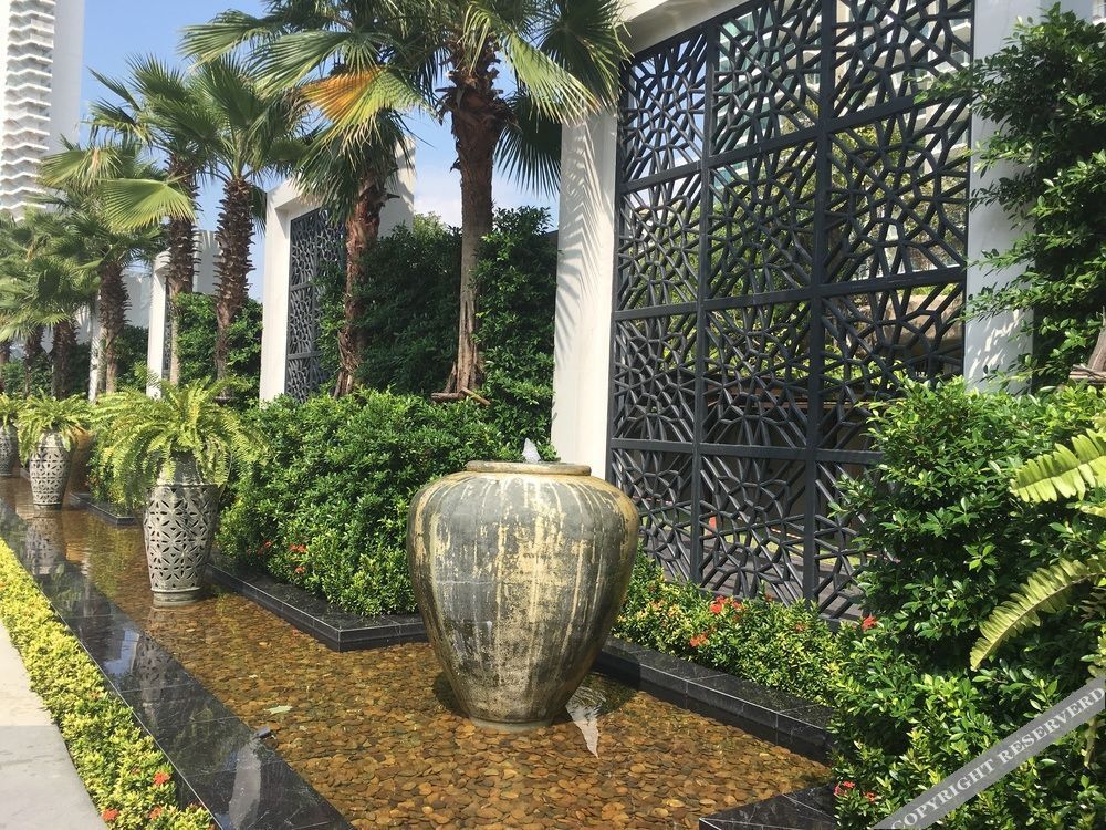 Паттайя: Frank's Condo at Riviera Wongamat