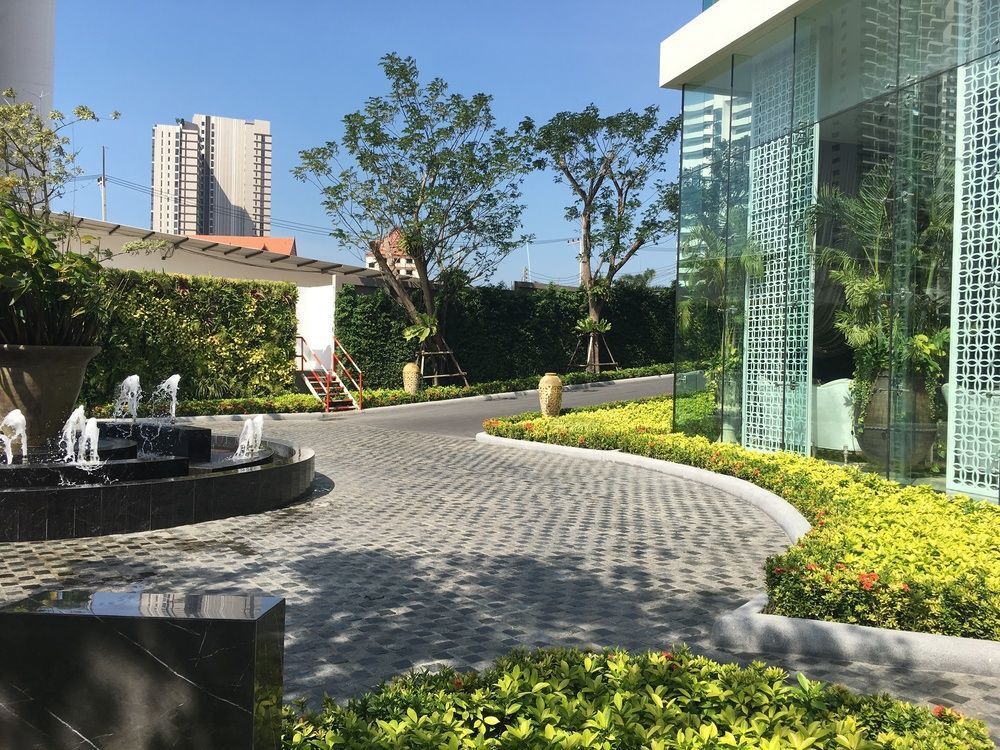 Паттайя: Frank's Condo at Riviera Wongamat