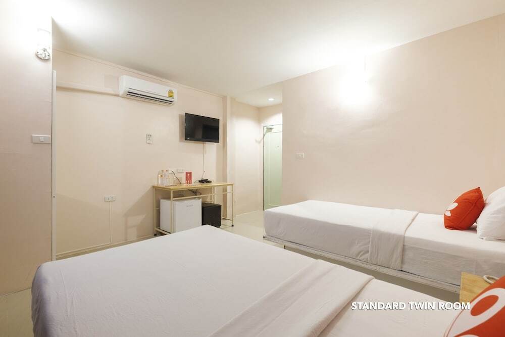 Бангкок: ZEN Rooms Phetchaburi 13