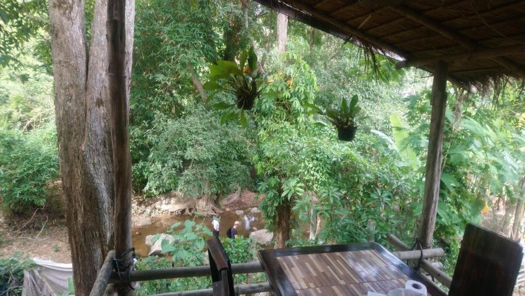 Чианграй: Hill Tribe Art House