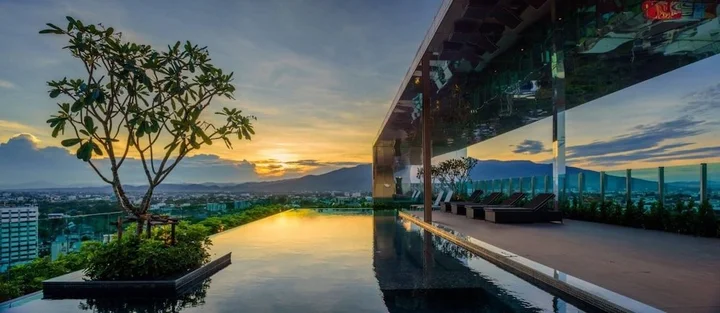 Чиангмай: Luxury Corner Room