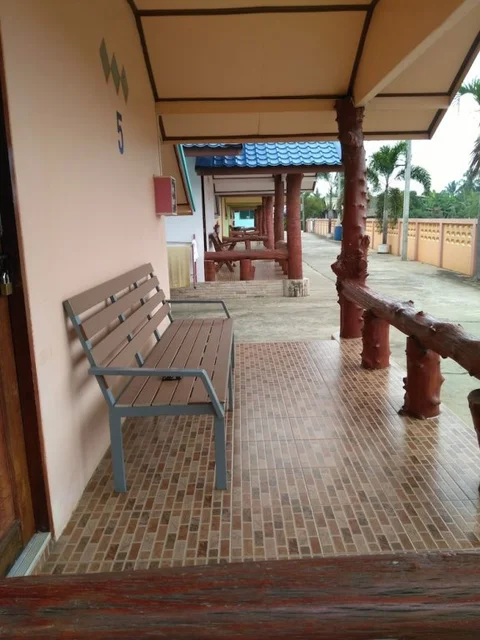 Нанг-Ронг: Ruenmai Homestay